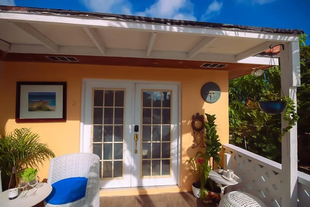 Holiday home Tangerine Sunsets Tuscany Cottage Nassau