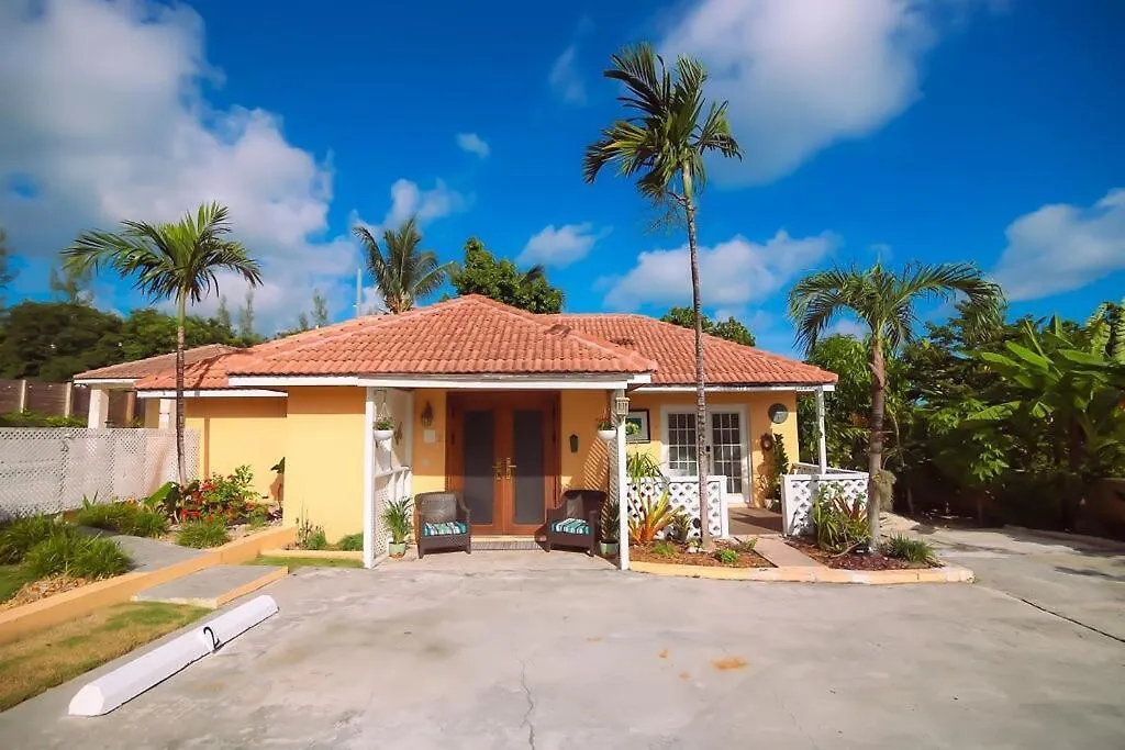 Holiday home Tangerine Sunsets Tuscany Cottage Nassau